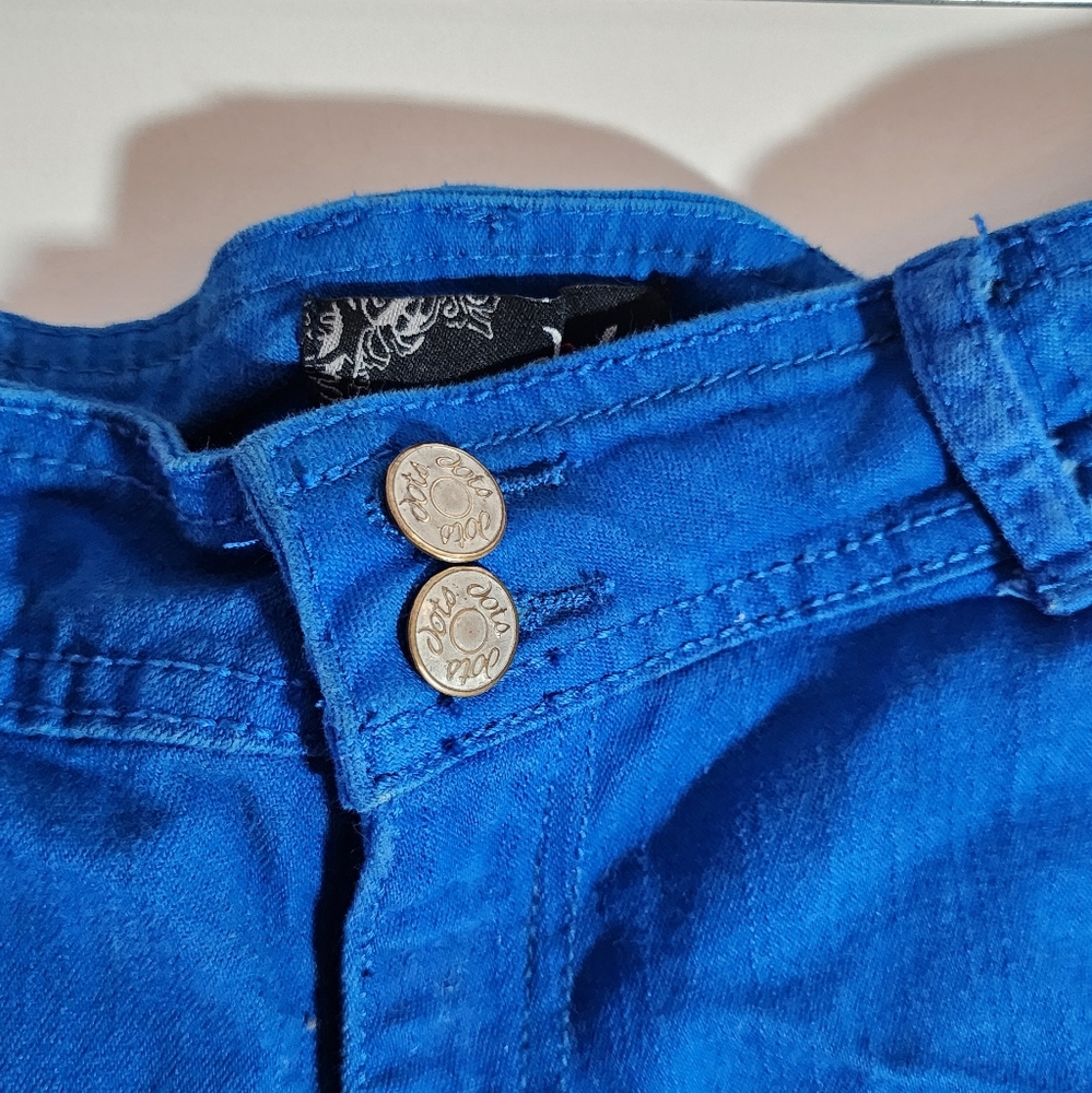 Dots Classy Blue Frayed Hem Denim Women's Shorts Size 14 - Picture 3 of 4